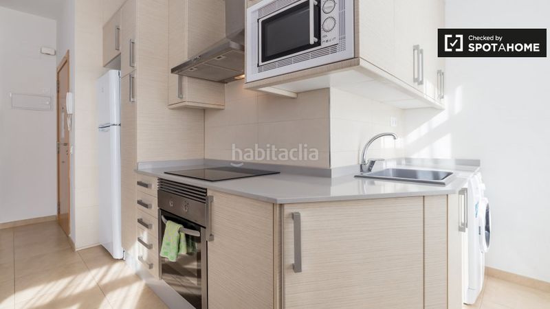 Foto e0db1941-8a32-4167-ba30-d0c709dea7be. Rent flat with heating in Camí Fondo Valencia