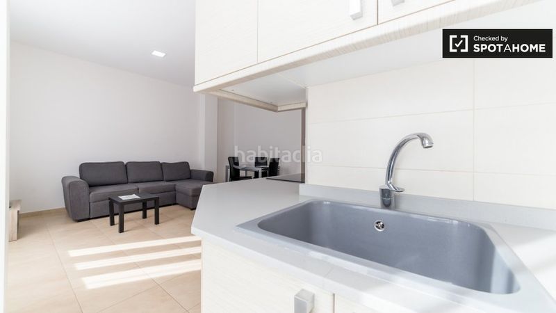 Foto fe42c09c-0219-4243-96cb-6532ae66cc56. Rent flat with heating in Camí Fondo Valencia