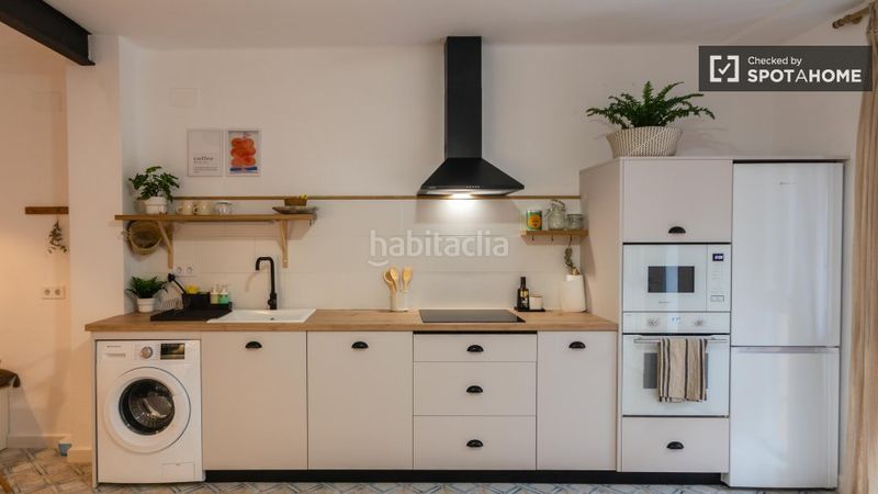 Foto a3e52d15-70c3-4dbd-b5ea-14f86981ffa2. Rent flat with heating in Natzaret Valencia