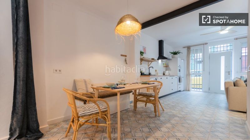 Foto c6b16e9e-81e9-47ef-91dd-512fd01cd6d7. Rent flat with heating in Natzaret Valencia