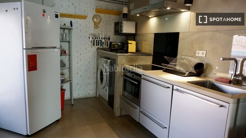 Foto 30b4174d-0019-4e76-9f23-415ca23c0e0b. Rent flat with heating in Russafa Valencia