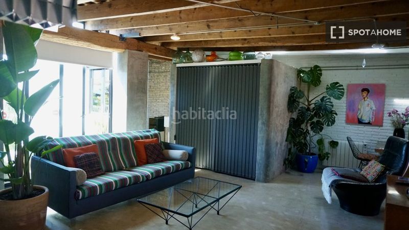 Foto 4efaec2b-9c9b-49dd-8df3-446cb73c7eb7. Rent flat with heating in Russafa Valencia
