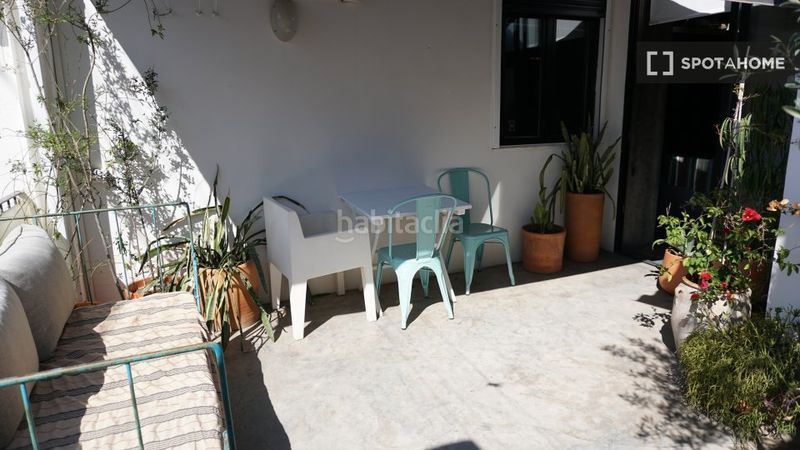Foto a4c4623a-d94a-4166-917f-dd838a986505. Rent flat with heating in Russafa Valencia