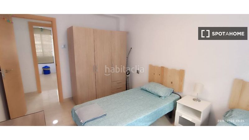 Foto df9528ea-6082-4059-bcd4-5c342b203e7c. Lloguer pis amb calefacció a Malva Rosa Valencia