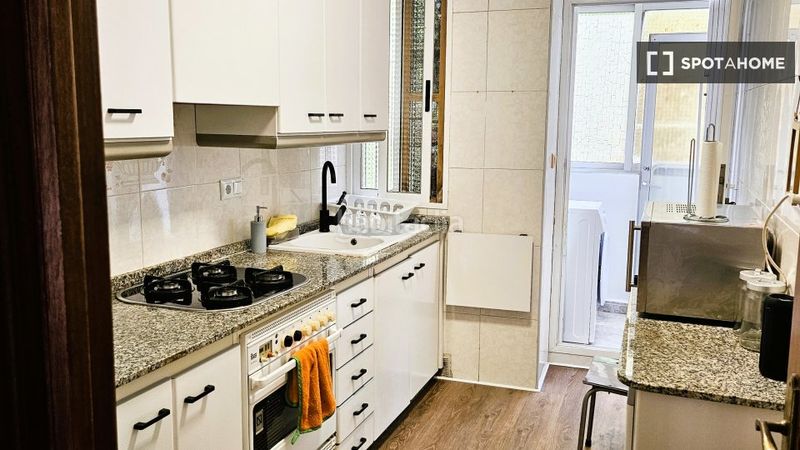 Foto 12096b75-f587-4692-a7b4-036cf6bf30b9. Rent flat with heating in Morvedre Valencia