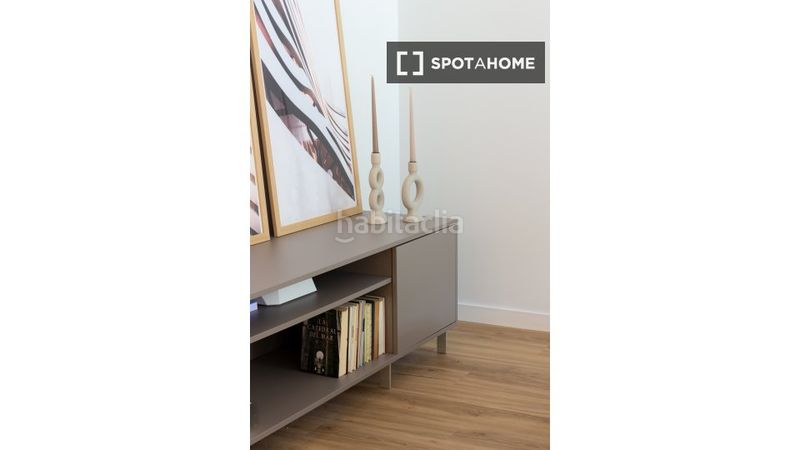 Foto f22184f5-42bb-4179-bdd8-268e94c7560a. Rent flat with heating in Mestalla Valencia