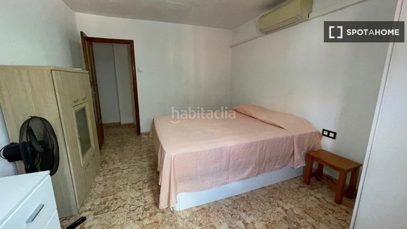 Foto eec4bd47-e870-49ae-875c-77e9c1ea2493. Rent flat with heating in El Grau Valencia