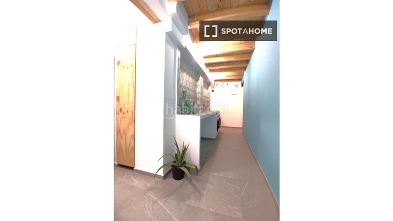 Foto 2d621d46-abc6-47bf-8417-06ad655c2211. Rent flat with heating in Barrio Benicalap Valencia