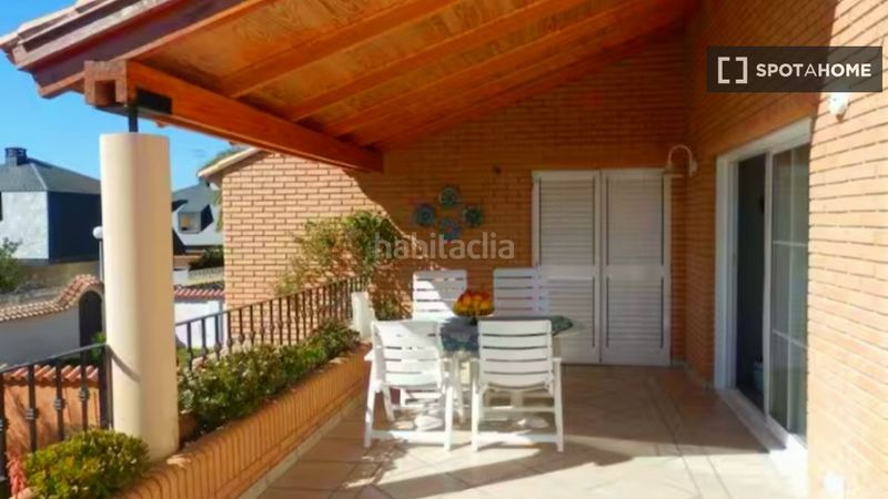 Foto 9b910266-9680-4ecc-a0ef-ad0311917d51. Rent flat with heating in Corinto-Almardà Sagunt