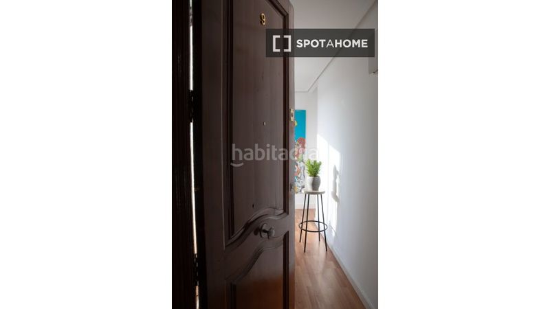 Foto 4a615afe-d6af-4060-a341-9cf3260c9441. Rent flat with heating in Russafa Valencia