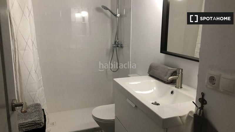 Foto 2020e3db-5e2f-415d-a66d-5ad970b21064. Rent flat with heating in Barrio Benicalap Valencia