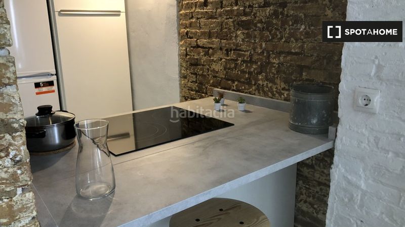Foto b132d4ff-6356-4665-be75-b6198db06c59. Rent flat with heating in Barrio Benicalap Valencia