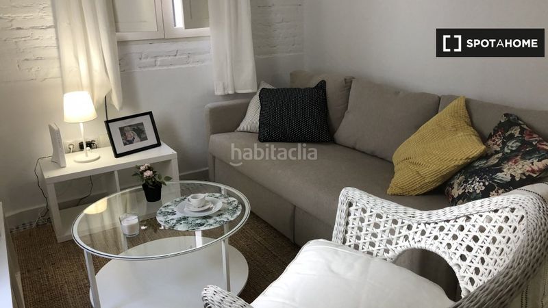 Foto b3ee657f-3bf7-4f98-971c-6ce7c3cd1cad. Rent flat with heating in Barrio Benicalap Valencia