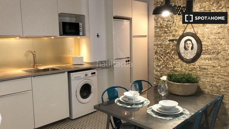 Foto e8bbe5e7-e835-4c68-9cb5-42d1390f7333. Rent flat with heating in Barrio Benicalap Valencia