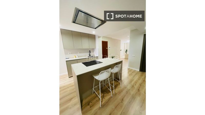 Foto 35d99868-2b5b-4898-ba05-105f20524390. Rent flat with heating in Tres Forques Valencia
