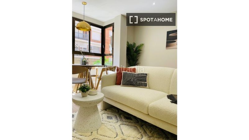 Foto f96b3f45-b9b1-401c-8484-558496074901. Rent flat with heating in Tres Forques Valencia