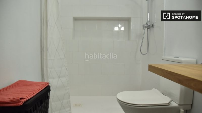 Foto 4110e176-9073-43ae-913a-423dfc8b2260. Rent flat with heating in Barrio Benicalap Valencia