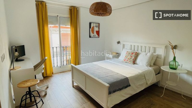 Foto 180bd93b-fdb7-4cd6-95e8-b505f9ccb1d0. Rent flat with heating in La Roqueta Valencia