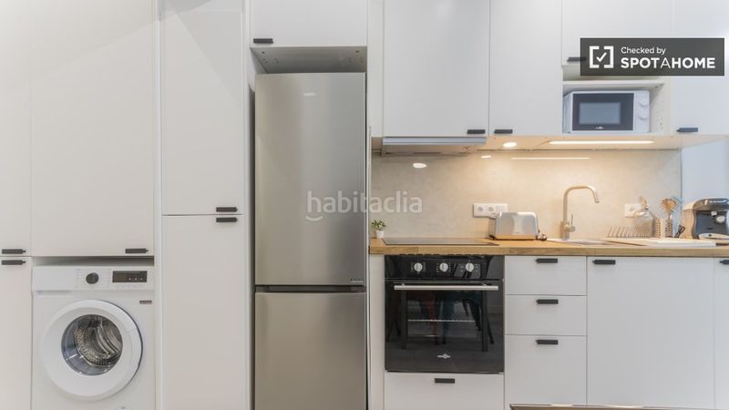 Foto 078d7443-a1ae-4b12-9321-05a9ac88eb2e. Rent flat with heating in Barrio Benicalap Valencia