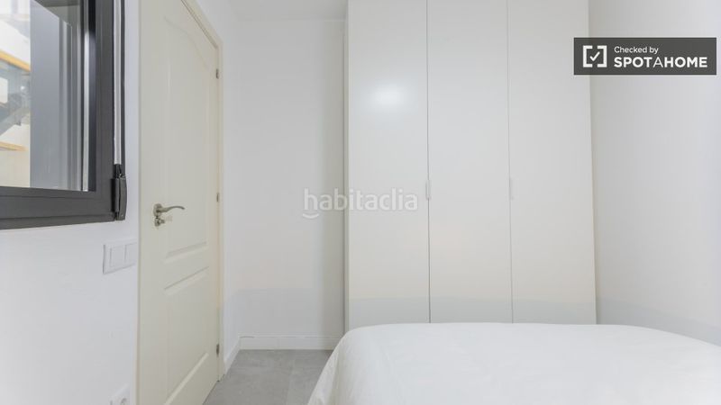 Foto 6fc63ea5-982d-49b6-abc7-34258538dce9. Rent flat with heating in Barrio Benicalap Valencia