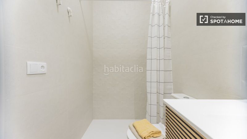 Foto 721252e5-7211-4f89-bbd8-68eaf472fe8e. Rent flat with heating in Barrio Benicalap Valencia