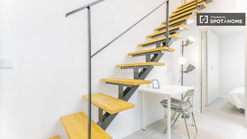 Foto e3ecb55a-0ec0-4071-a7c9-fc292ad0c6df. Rent flat with heating in Barrio Benicalap Valencia