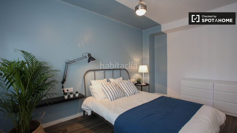 Foto 0e8e2c18-61a6-4b50-924f-aba6da4eebae. Rent flat with heating in Torrefiel Valencia