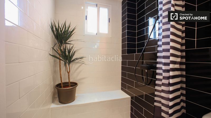 Foto f525219e-9825-4063-860c-5310990f1deb. Rent flat with heating in Torrefiel Valencia