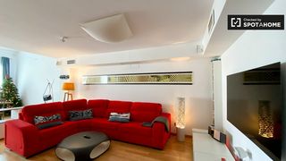 Alquiler Piso en El Carme. Piso de 4 habitaciones en alquiler en el pilar, valencia