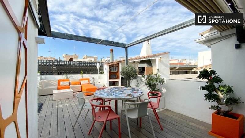 Alquiler Piso  en  El Carme. Piso de 4 habitaciones en alquiler en el pilar, valencia.