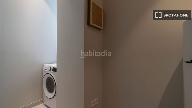 Foto 26af88fb-4dd3-4629-89f3-32d0c3320b0f. Rent flat with heating in Gran Via Valencia