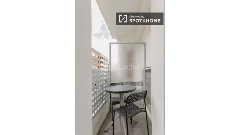Foto 31b27f15-abb8-4275-835a-b10f259adab6. Rent flat with heating in Barrio Benicalap Valencia