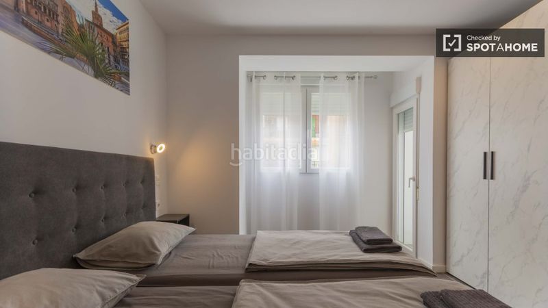 Foto b0adaabd-e765-4370-a11d-d89fe6fa8765. Rent flat with heating in Barrio Benicalap Valencia