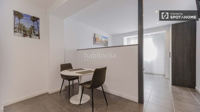 Foto c7614a48-be17-4a95-9c27-b285b245795e. Rent flat with heating in Barrio Benicalap Valencia
