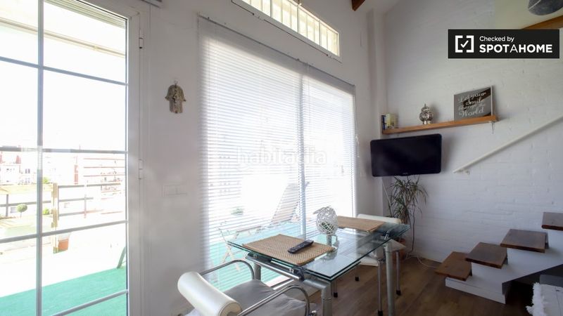 Foto 2a5db534-721d-46ed-9e7b-bdef48311d8c. Rent flat with heating in Russafa Valencia