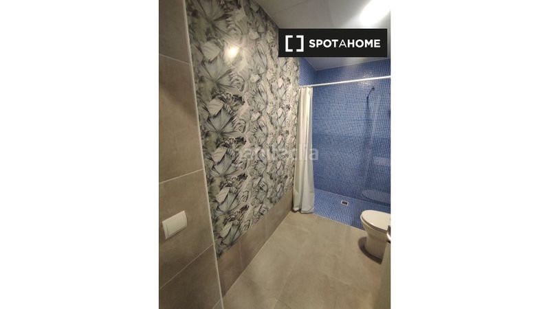 Foto 0aba1757-38f1-4ebc-8054-e00ed4189d42. Rent flat with heating in Aiora Valencia