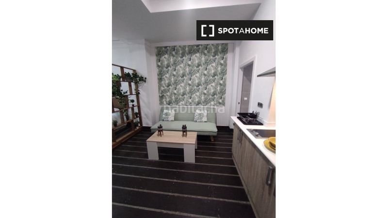 Foto f3ba3a0a-c6ab-461d-b209-45199127b406. Rent flat with heating in Aiora Valencia