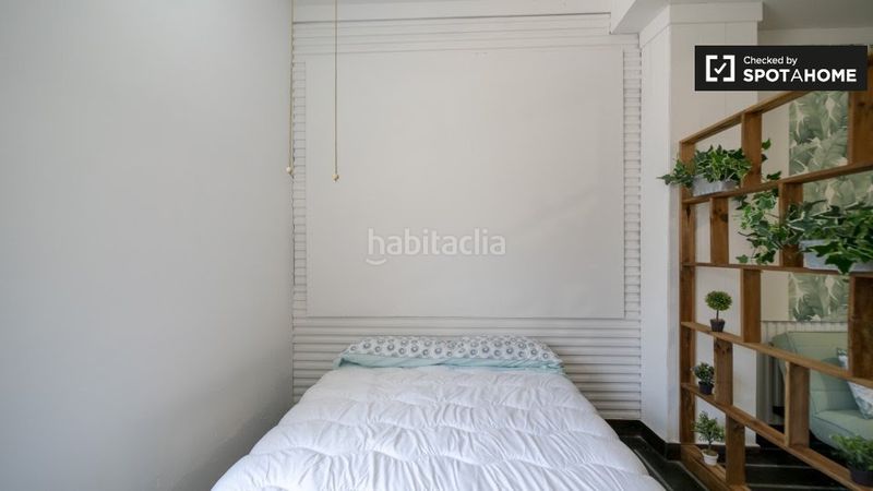 Foto f79c134e-be60-4848-8b51-a60a05244c2f. Rent flat with heating in Aiora Valencia