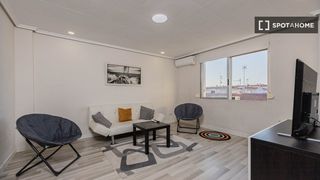 Alquiler Piso en El Cabanyal-El Canyamelar. Piso en alquiler de 3 habitaciones en cabanyalcanyamelar