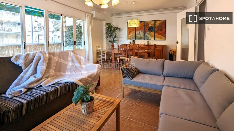 Foto b15d1690-03f3-4a19-a66e-06c045a80922. Rent flat with heating in Sant Antoni Cullera