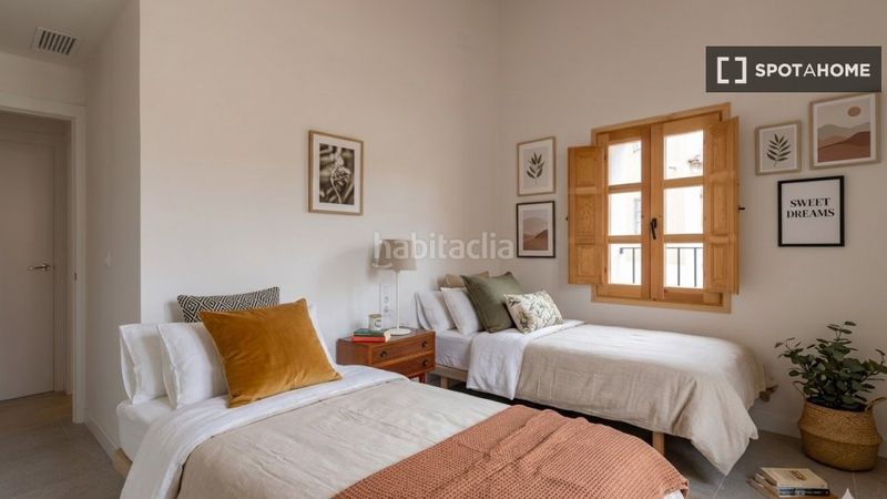 Foto cd8bdf92-26ad-48e8-bf0e-e9d984418b74. Rent flat with heating in Trinitat Valencia
