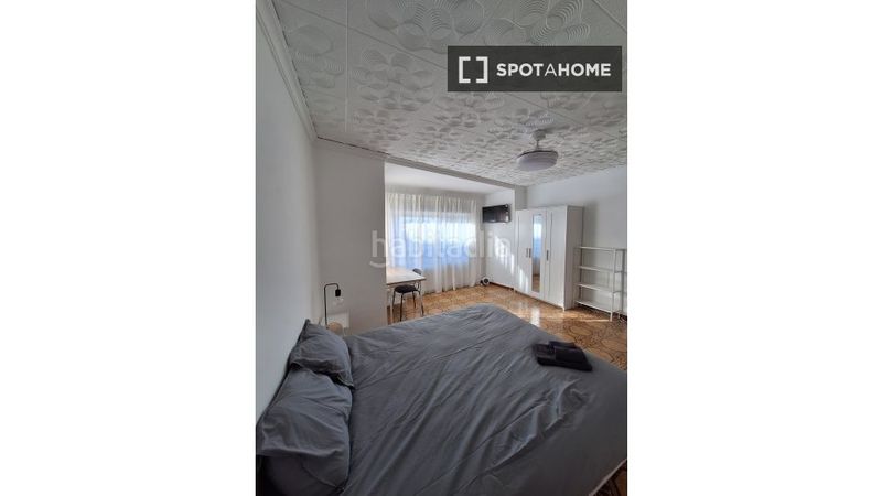 Foto ad576bfb-fcc0-4901-b3ea-9285002c005d. Rent flat with heating in Alberic