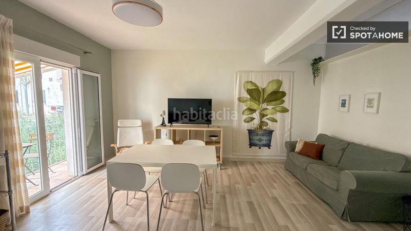 Foto 4943c963-c802-420b-a4e3-39c778477f29. Rent flat with heating in Torrefiel Valencia