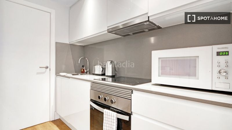 Foto 21566cb0-534d-4f83-a561-b1529a05f6c2. Rent flat with heating in La Roqueta Valencia
