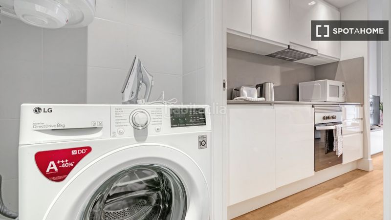 Foto fc0b2e3d-28fd-40a5-a6be-bdb83b743414. Rent flat with heating in La Roqueta Valencia