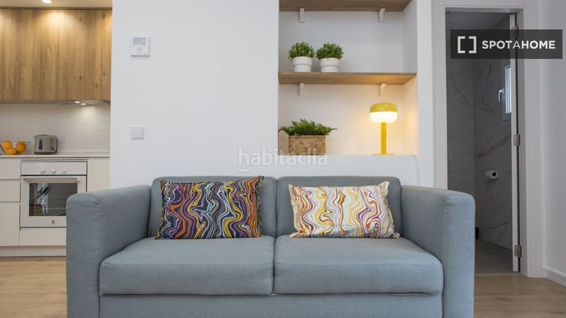 Foto 4d90209d-a2f4-47b6-830a-3920fe69f51f. Rent flat with heating in Barrio Benicalap Valencia