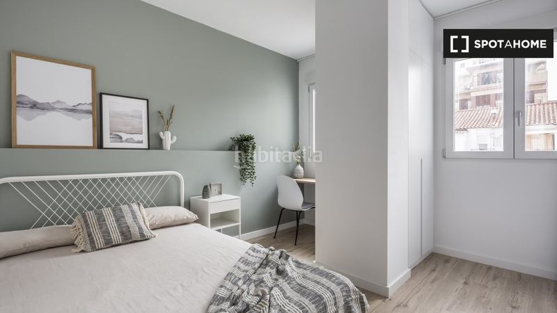 Foto f0e3b10c-34f9-4dae-a6f4-78c0059d8033. Rent flat with heating in La Roqueta Valencia