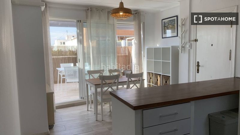 Foto 7c40f9f5-05d5-44c6-9260-fe4cb312636c. Rent flat with heating in Morvedre Valencia