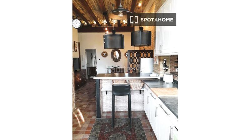 Foto a1b89e5b-6d02-4d24-9d4b-7815bdf57821. Rent flat with heating in Morvedre Valencia