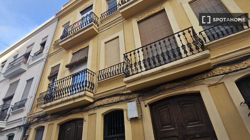 Foto dfbc8fc9-0a26-4a1e-abce-ee3dfbb94a55. Rent flat with heating in Morvedre Valencia